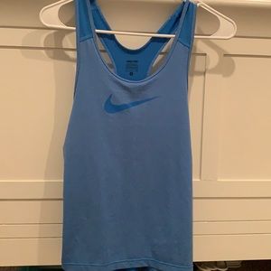 Athletic tank top